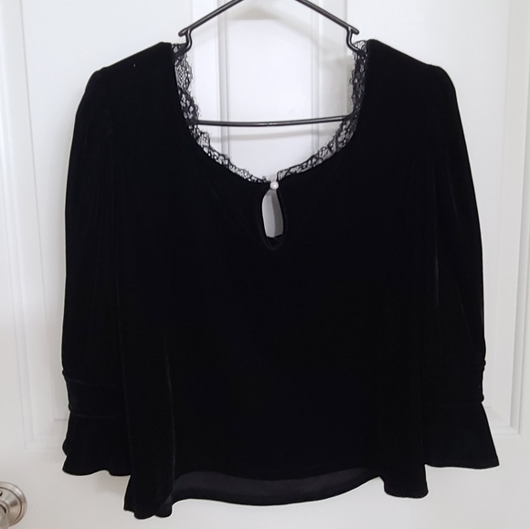 Killstar Dottie Dottie Velvet Top with Lace Trim - Picture 7 of 16
